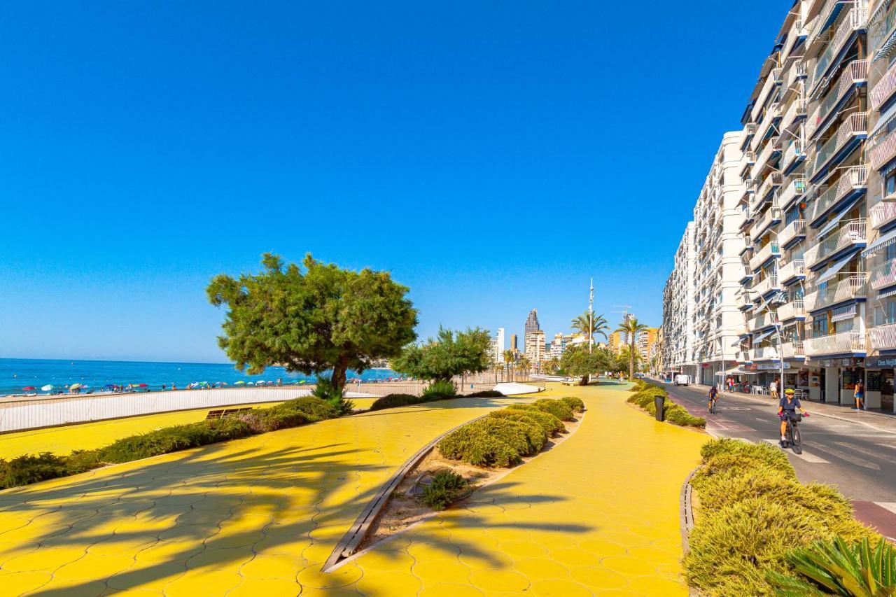 Sunset Waves Superb Apartments Benidorm Exterior photo